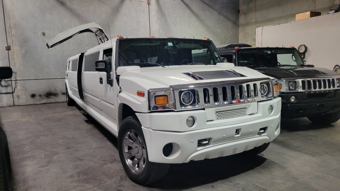 Limousine for sale: 2007 Hummer H2