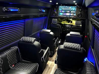 2024 Touring Coach AWD Auto Elite Mercedes-Benz Sprinter