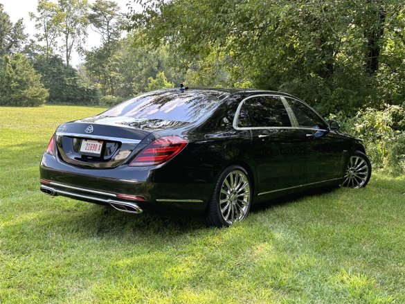 2019 Maybach S560 4MATIC Executive Sedan