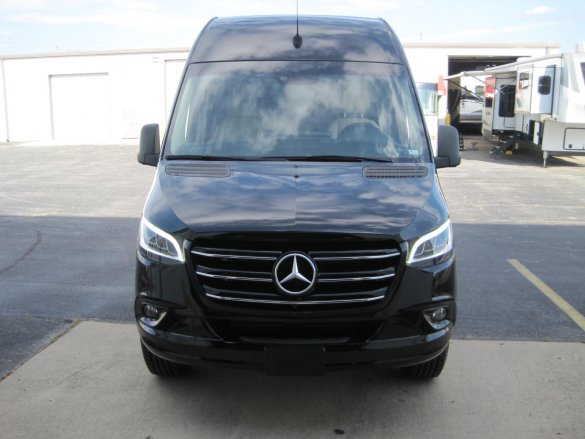 2020 Midwest Automotive Designs Mercedes-Benz 3500 Sprinter