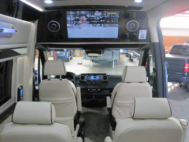 2020 Midwest Automotive Designs Mercedes-Benz 3500 Sprinter