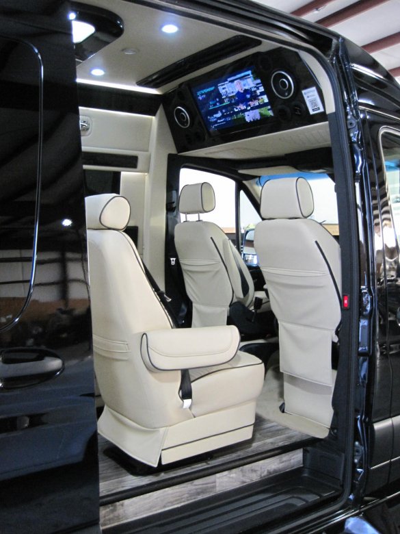 2020 Midwest Automotive Designs Mercedes-Benz 3500 Sprinter