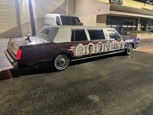 1985 Beverly Hills Custom Stretch Limousine Company Lincoln Towncar Antique