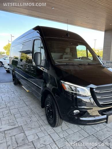 2024 Deluxe Sprinter Van - 15 Seater with Huge Luggage Space