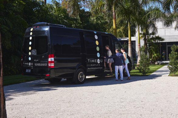 2016 Mercedes-Benz 3500 BlueTec Turbo Sprinter LimoYacht