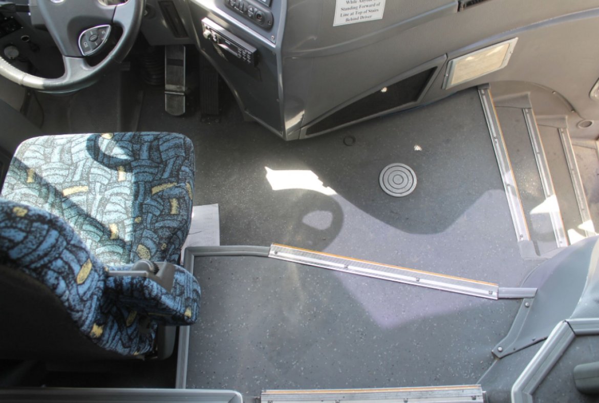 Photo of Motorcoach for sale: 2012 Workhorse G3600 45" by CAIO