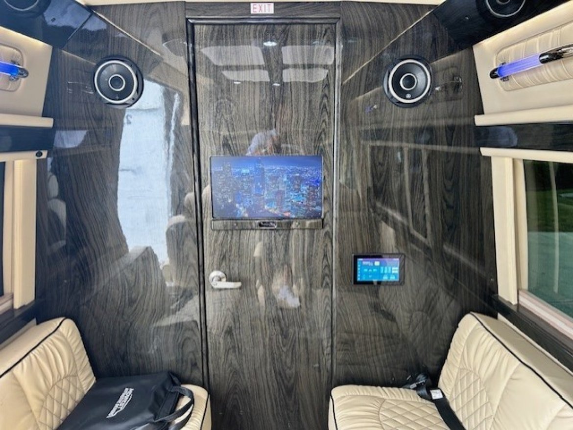 Sprinter for Sale in Bradenton, FL - Photo 5