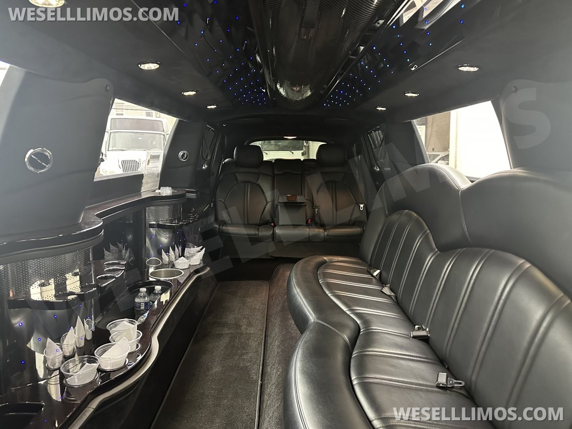 Limousine for Sale in Brooklyn, NY - Photo 10