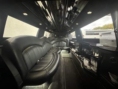 2019 Executive Stretch Lincoln MKT Limousine