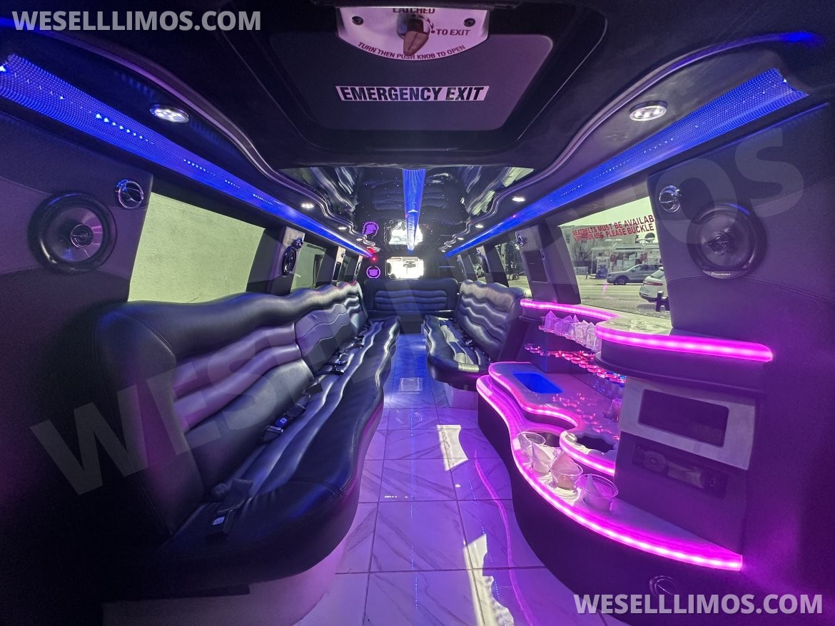 SUV Stretch for Sale in Brooklyn, NY - Photo 12