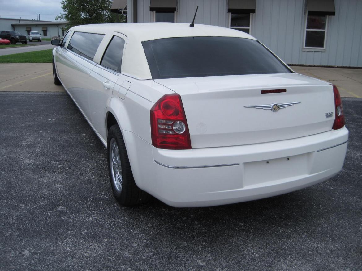 Photo of Limousine for sale: 2008 Chrysler 300 140&quot; by LCW