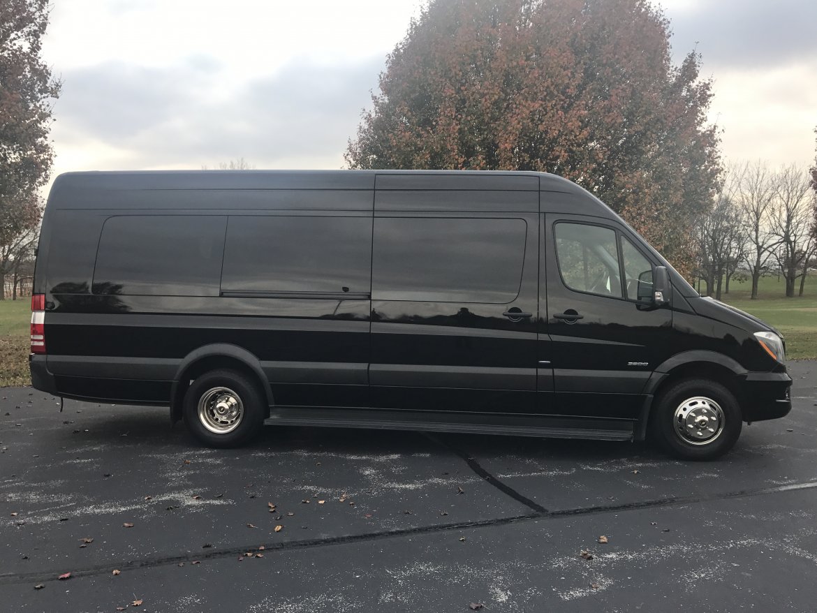 Used 2014 MercedesBenz Sprinter for sale in Springfield, MO WS10820 We Sell Limos
