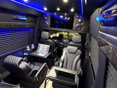 Maybach GLS 600 Trim 2024 Elite Pullman Auto Elite Mercedes-Benz Sprinter