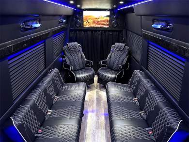 Maybach GLS 600 Trim 2024 Elite Pullman Auto Elite Mercedes-Benz Sprinter