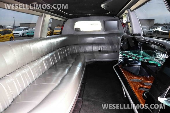 2004 Coach Ford Excursion Limousine