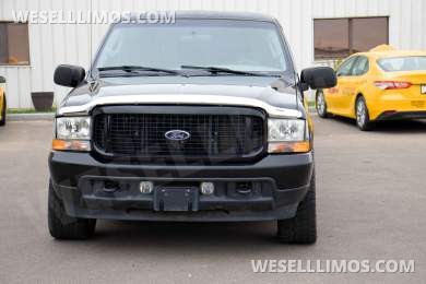 2004 Coach Ford Excursion Limousine