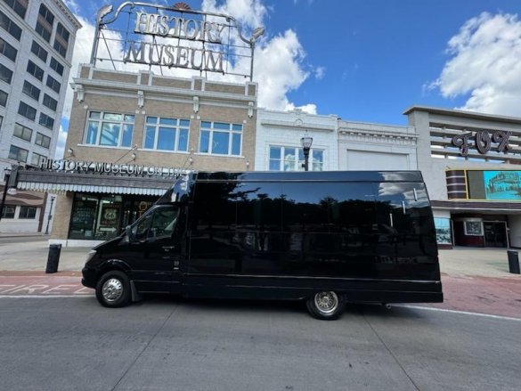 2015 Battisti  Mercedes-Benz 3500 Sprinter