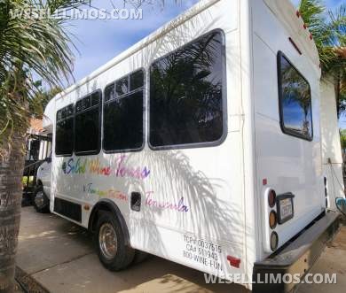 2007 Ford E450 Limo Bus for Sale in Temecula, California, US - Photo 3