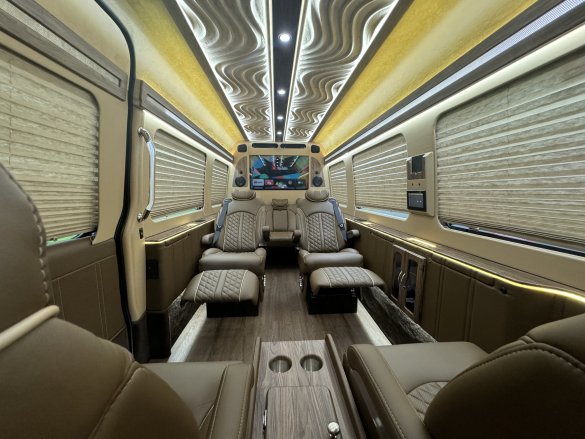 2020 Mercedes-Benz CEO Private Class Sprinter for Sale in Morganville, NJ - Photo 3