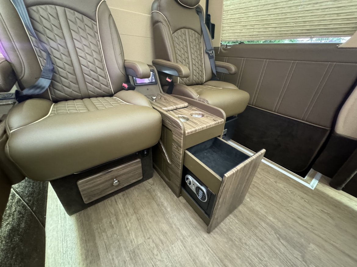 Sprinter for Sale in Morganville, NJ - Photo 28