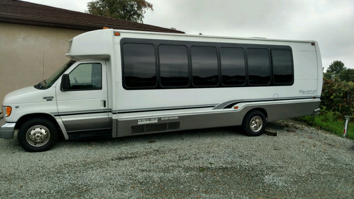 Limo Bus for sale: 1998 Ford E450  by Krystal