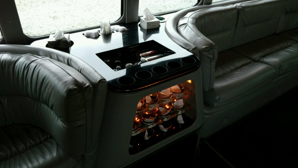 Photo of Limo Bus for sale: 1998 Ford E450  by Krystal