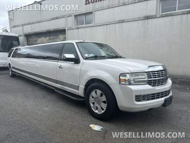 2013 Lincoln Navigator SUV Stretch for Sale in Brooklyn, NY - Main Photo