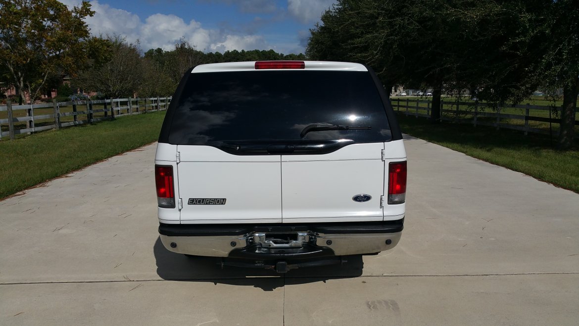 Photo of SUV Stretch for sale: 2004 Ford Excursion XLT 140&quot; by LCW
