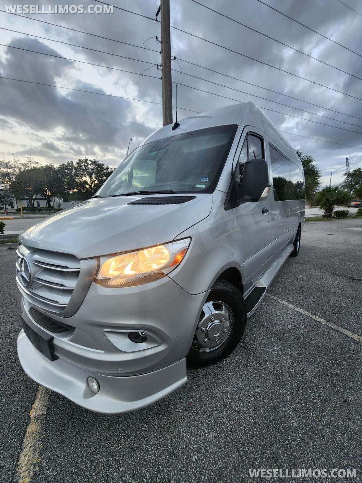 Photo of Sprinter for sale: 2019 Mercedes-Benz Jet Style (CEO) by Midwest