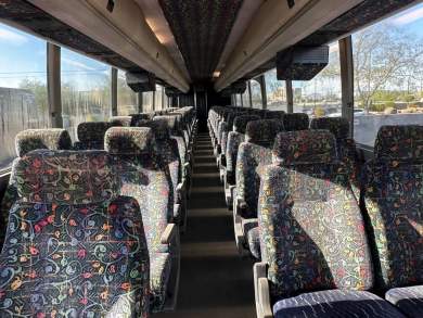 2002 Prevost H3-45 Motorcoach for Sale in Phoenix, Arizona, US - Photo 3