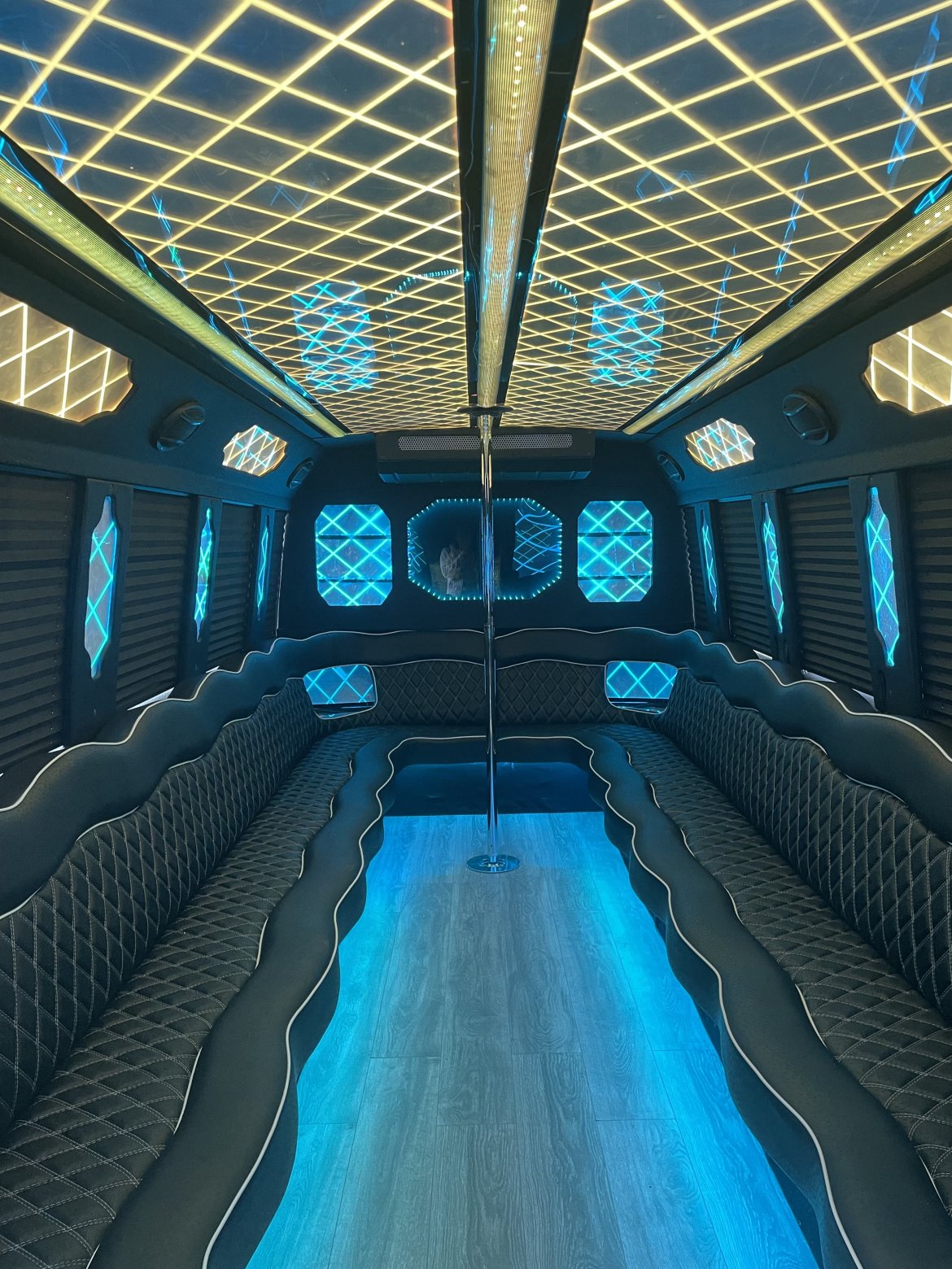 Limo Bus for sale: 2012 Ford E450 Gasoline