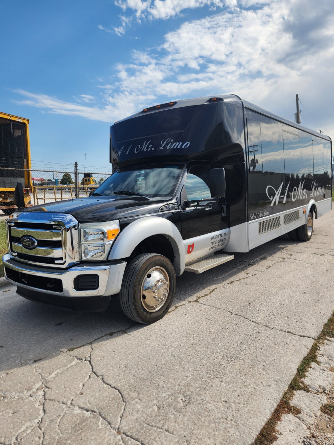 Limo Bus for sale: 2012 Ford F550