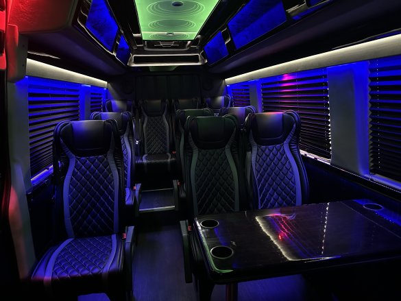 2017 Mercedes-Benz Sprinter 3500 Executive Shuttle for Sale in Machesney Park, IL - Photo 2