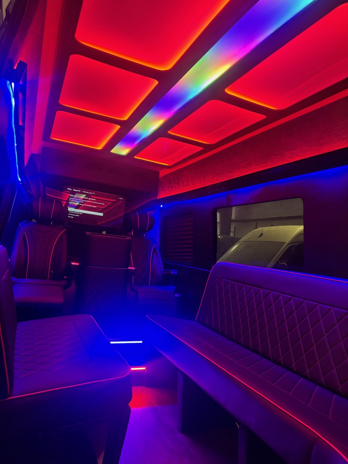 2021 Climb entertainment Mercedes-Benz Sprinter 2500 Limo Bus - Photo 3