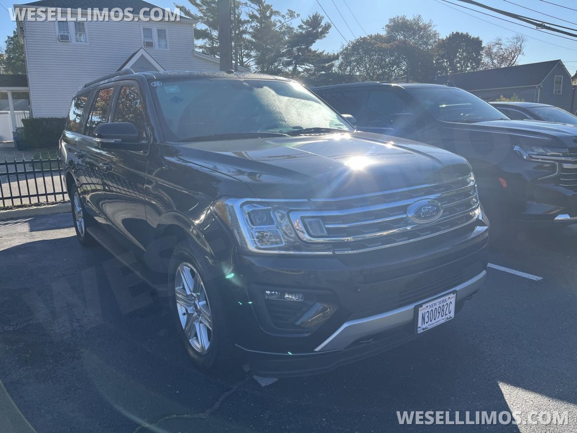 2019 Ford Expedition SUV - Photo 2