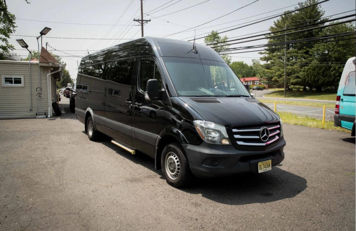 Limo Bus for sale: 2017 Mercedes-Benz Sprinter by Pinicle