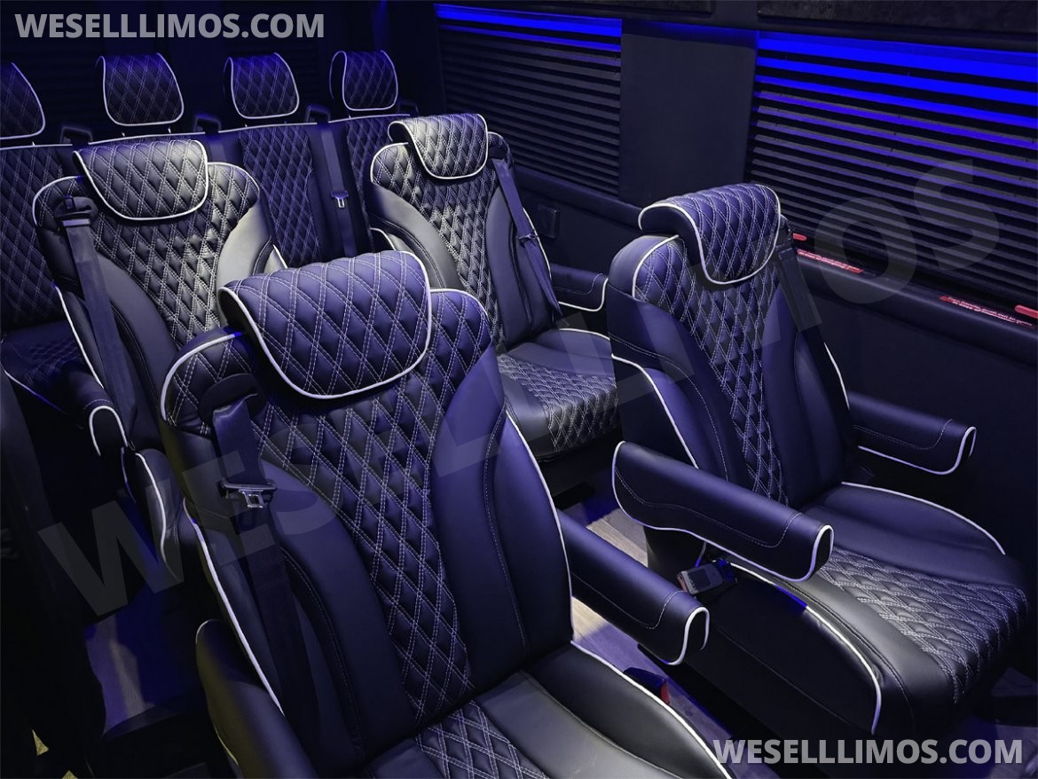 Sprinter for Sale in Elkhart, IN - Photo 3