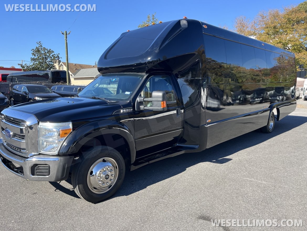 Used 2016 Ford F550 for sale in Pasadena, MD WS18290 We Sell Limos