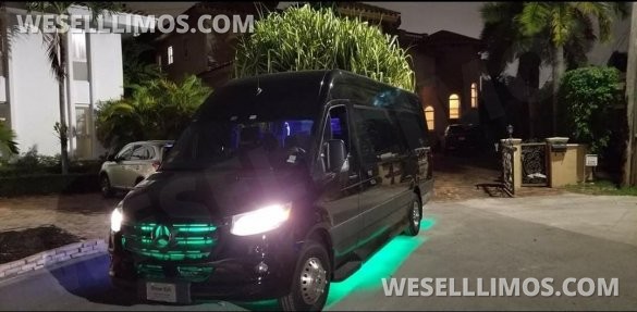 2024 Mercedes-Benz 3500 Sprinter Executive Shuttle for Sale in FORT LAUDERDALE, FL - Photo 2