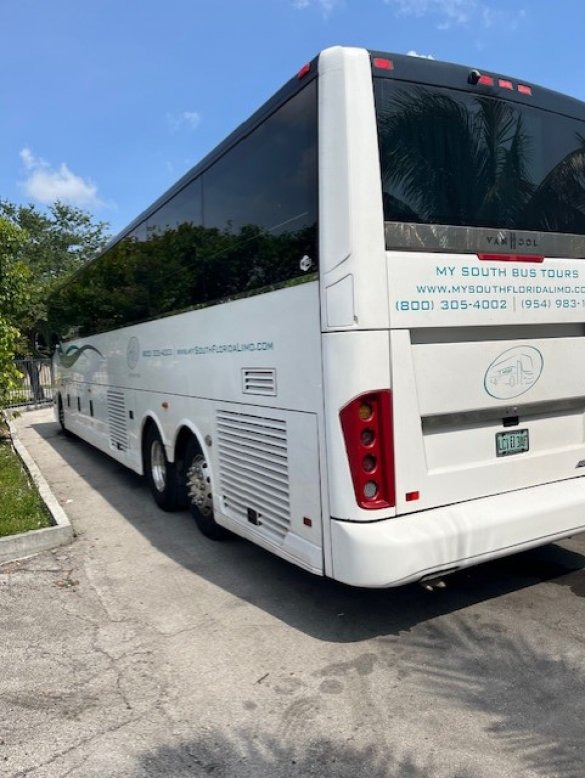 2018 Van Hool CX45 Motorcoach for Sale in West Park, FL - Main Photo