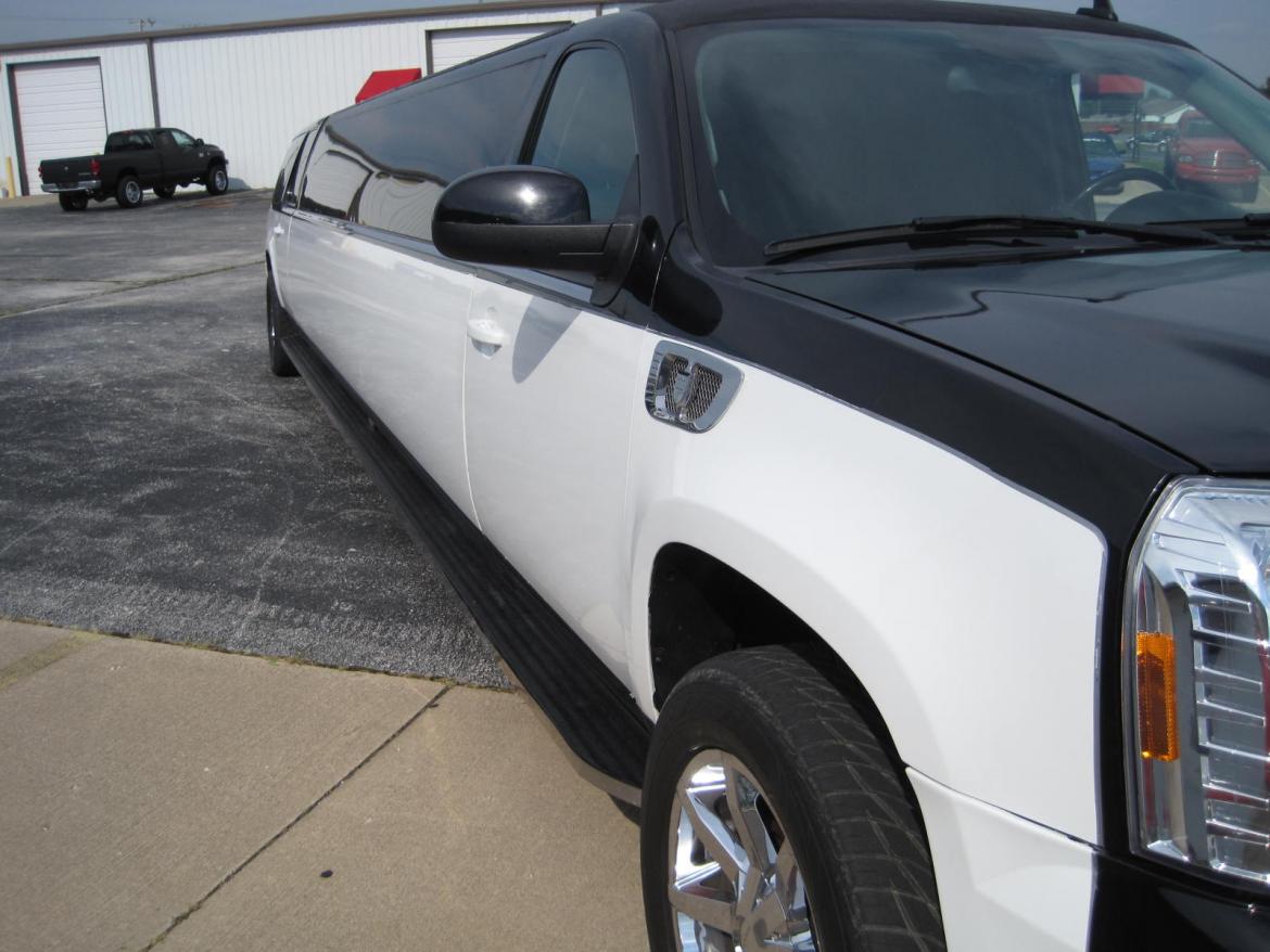 Photo of Limousine for sale: 2008 GMC Yukon 200" by Royal by Victor