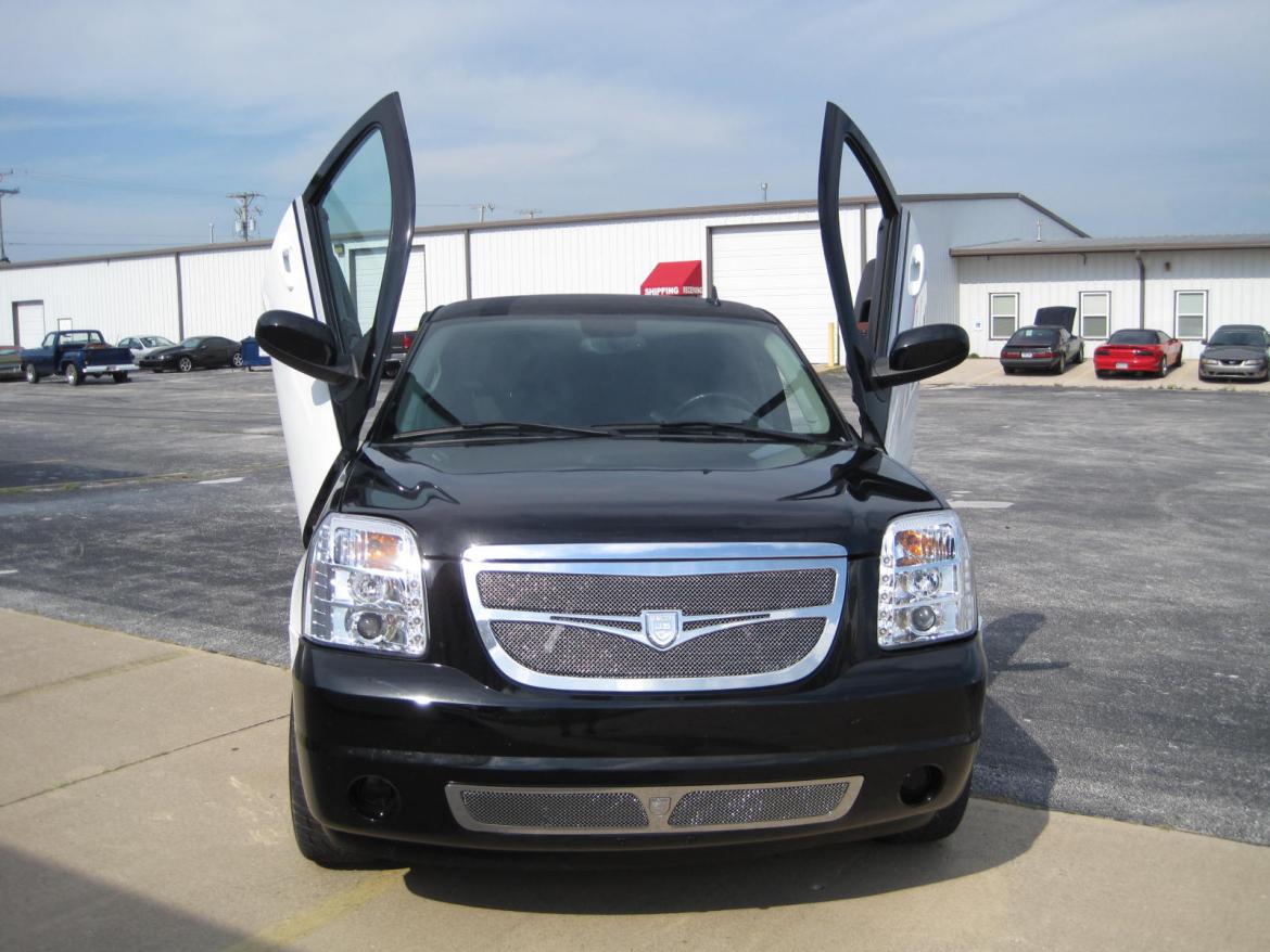 Photo of Limousine for sale: 2008 GMC Yukon 200" by Royal by Victor