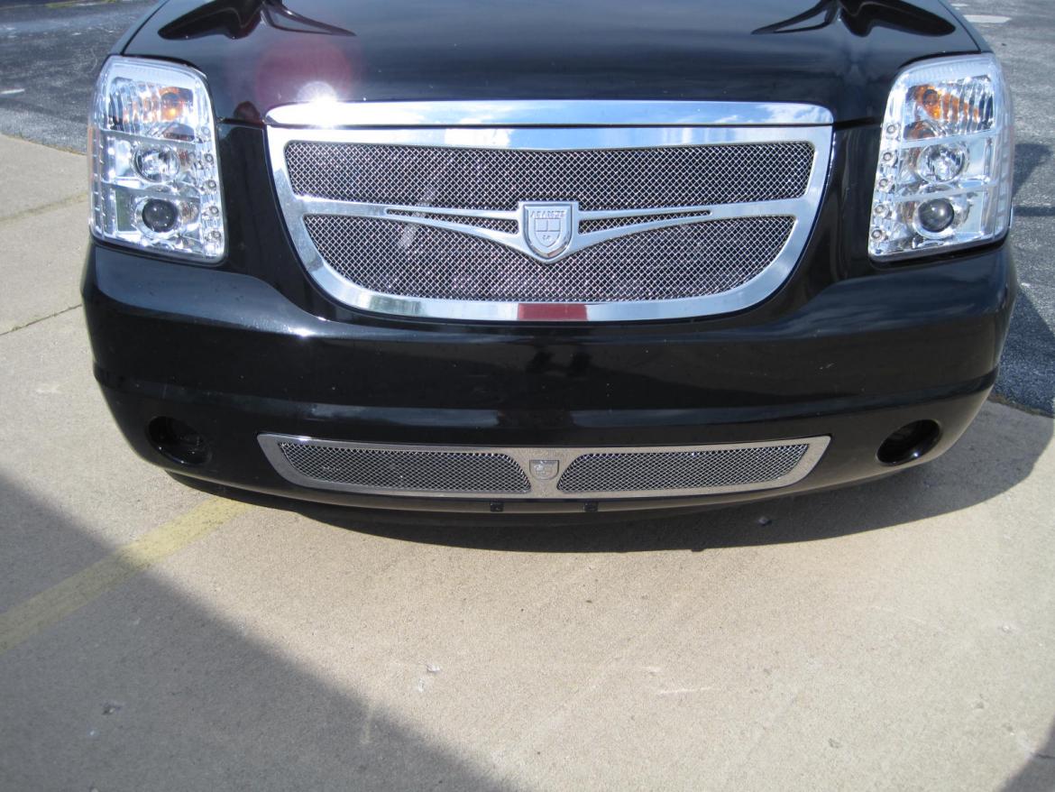 Photo of Limousine for sale: 2008 GMC Yukon 200" by Royal by Victor
