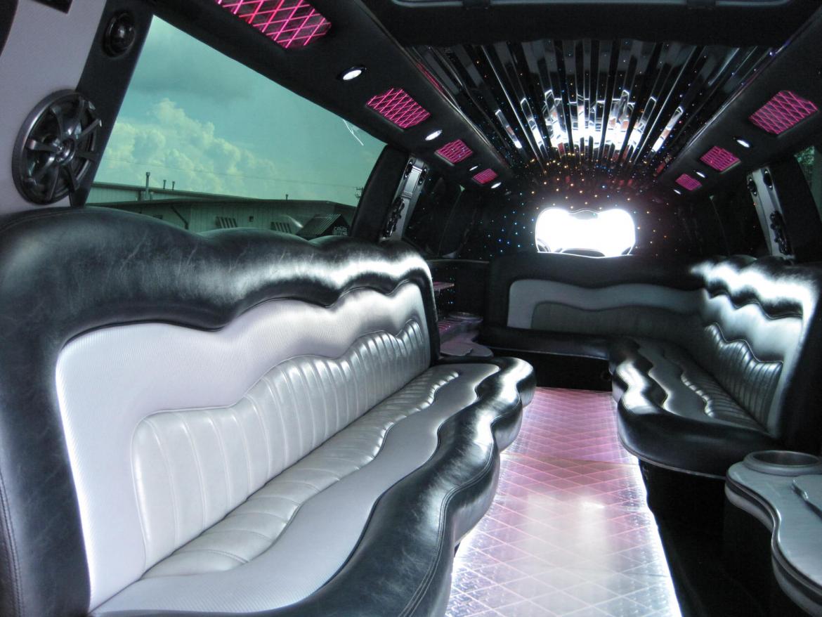 Photo of Limousine for sale: 2008 GMC Yukon 200" by Royal by Victor
