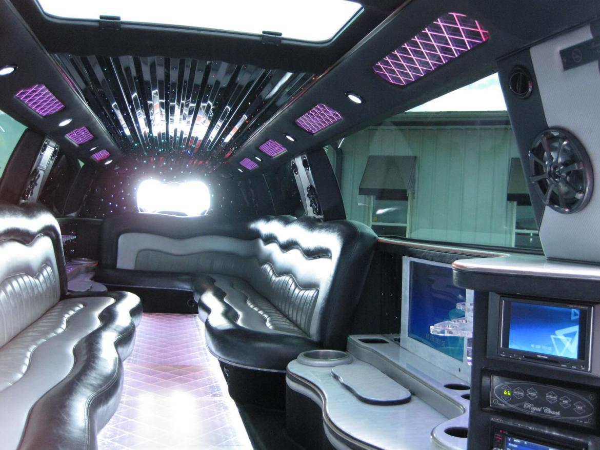 Photo of Limousine for sale: 2008 GMC Yukon 200" by Royal by Victor