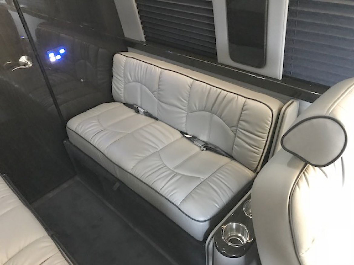 Photo of Sprinter for sale: 2018 Mercedes-Benz Sprinter 3500 Super Single 2458&quot; by Midwest