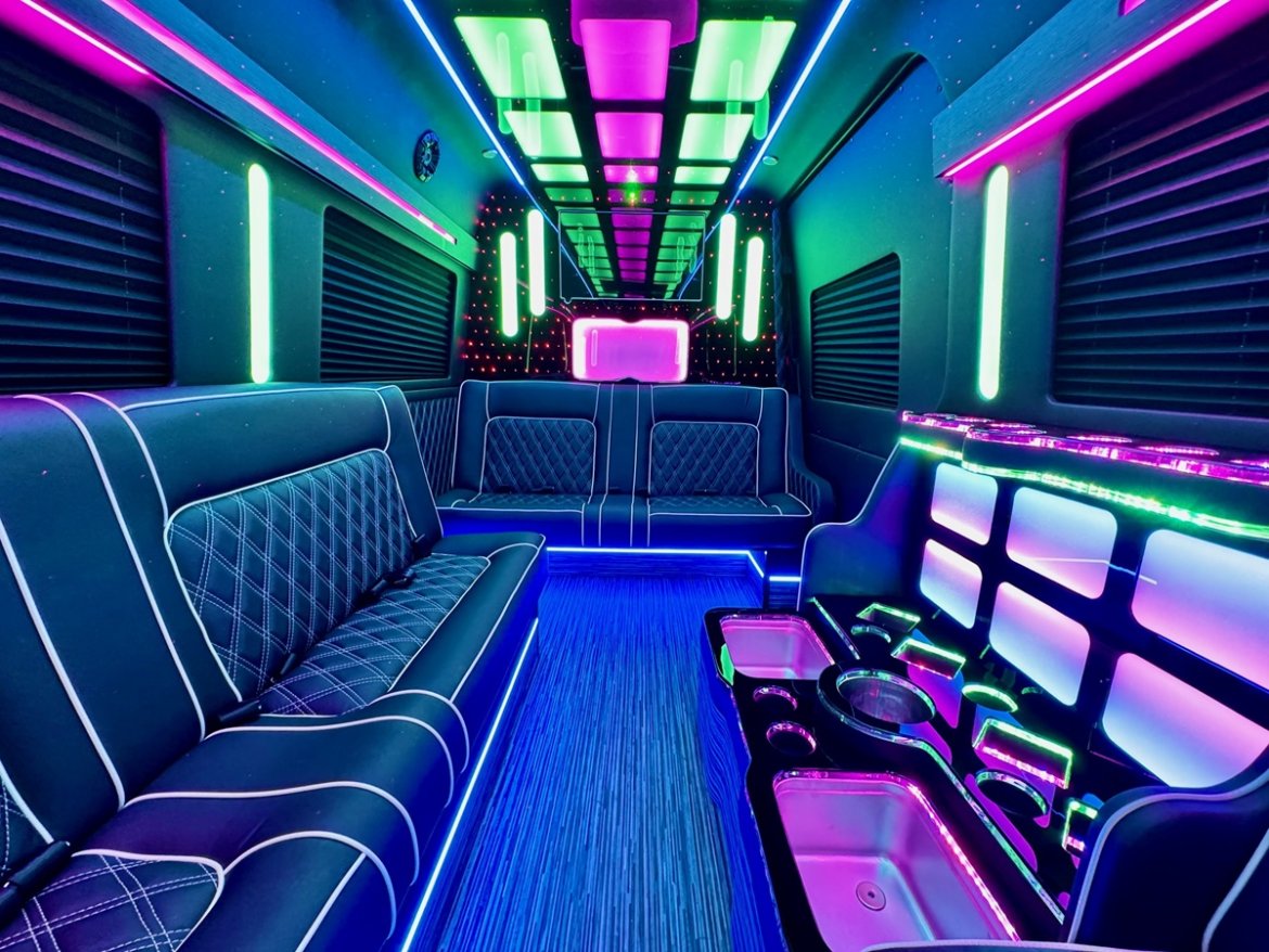 Sprinter for Sale in Erie, PA - Photo 7