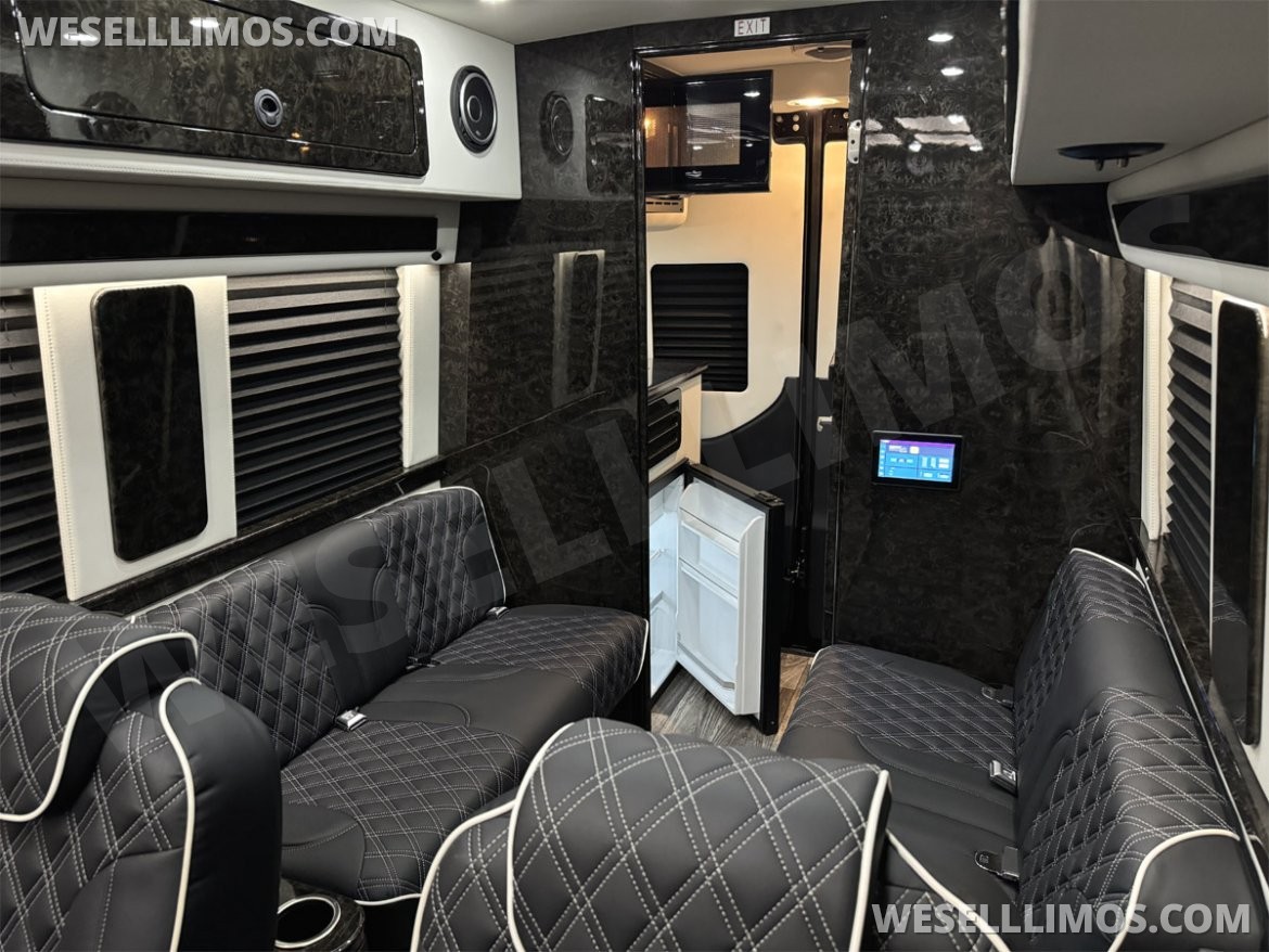 Sprinter for Sale in Elkhart, IN - Photo 4