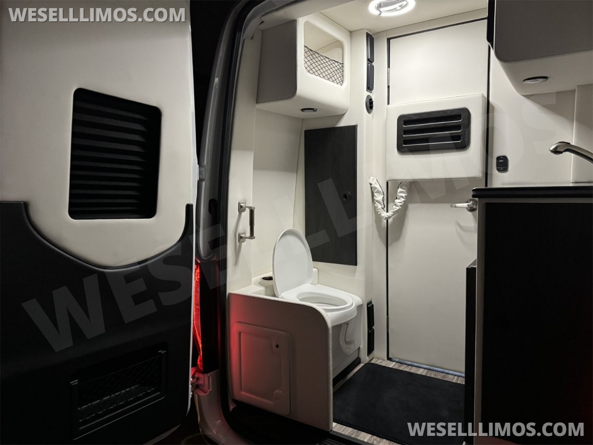 Sprinter for Sale in Elkhart, IN - Photo 6