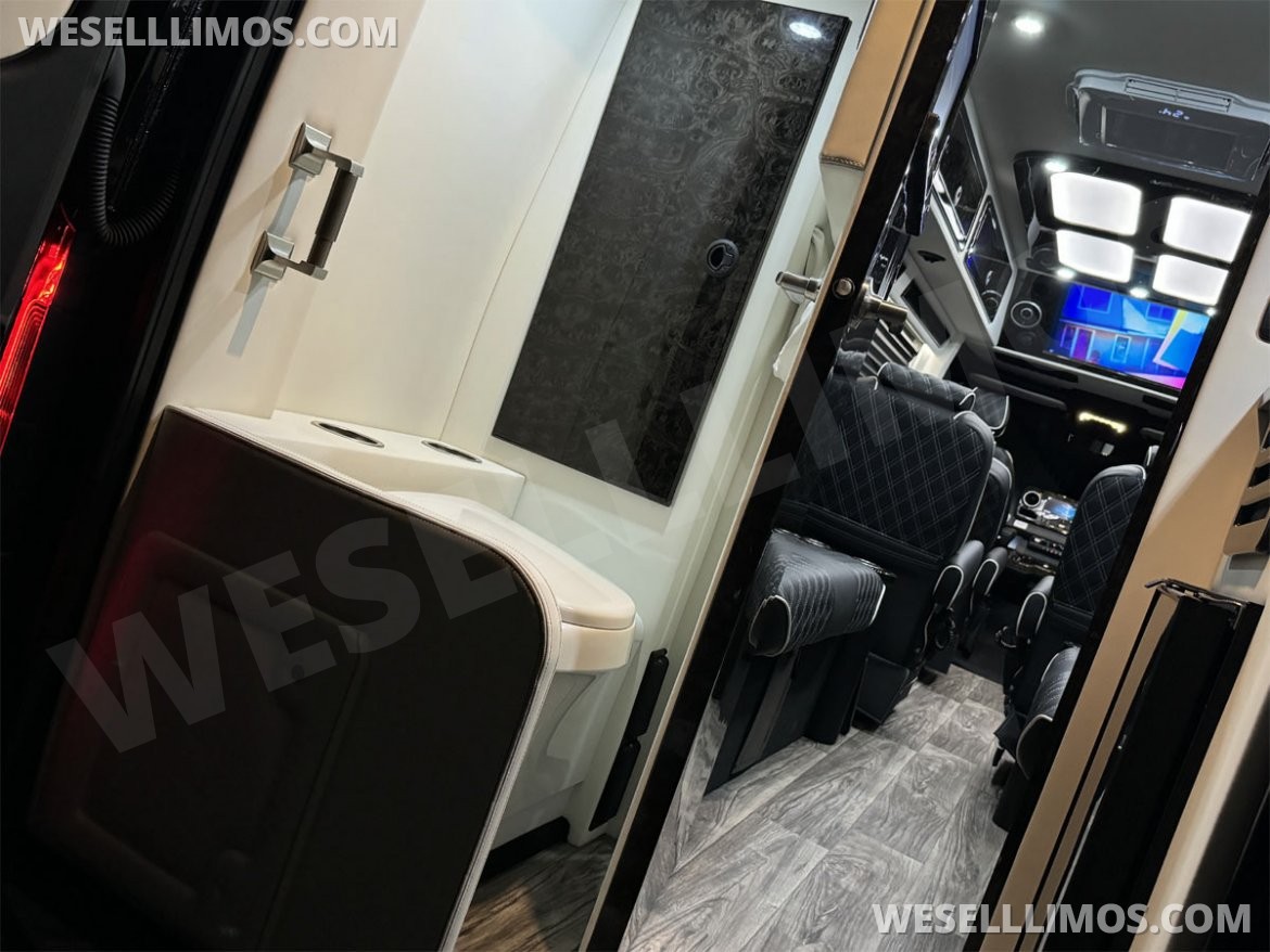 Sprinter for Sale in Elkhart, IN - Photo 27